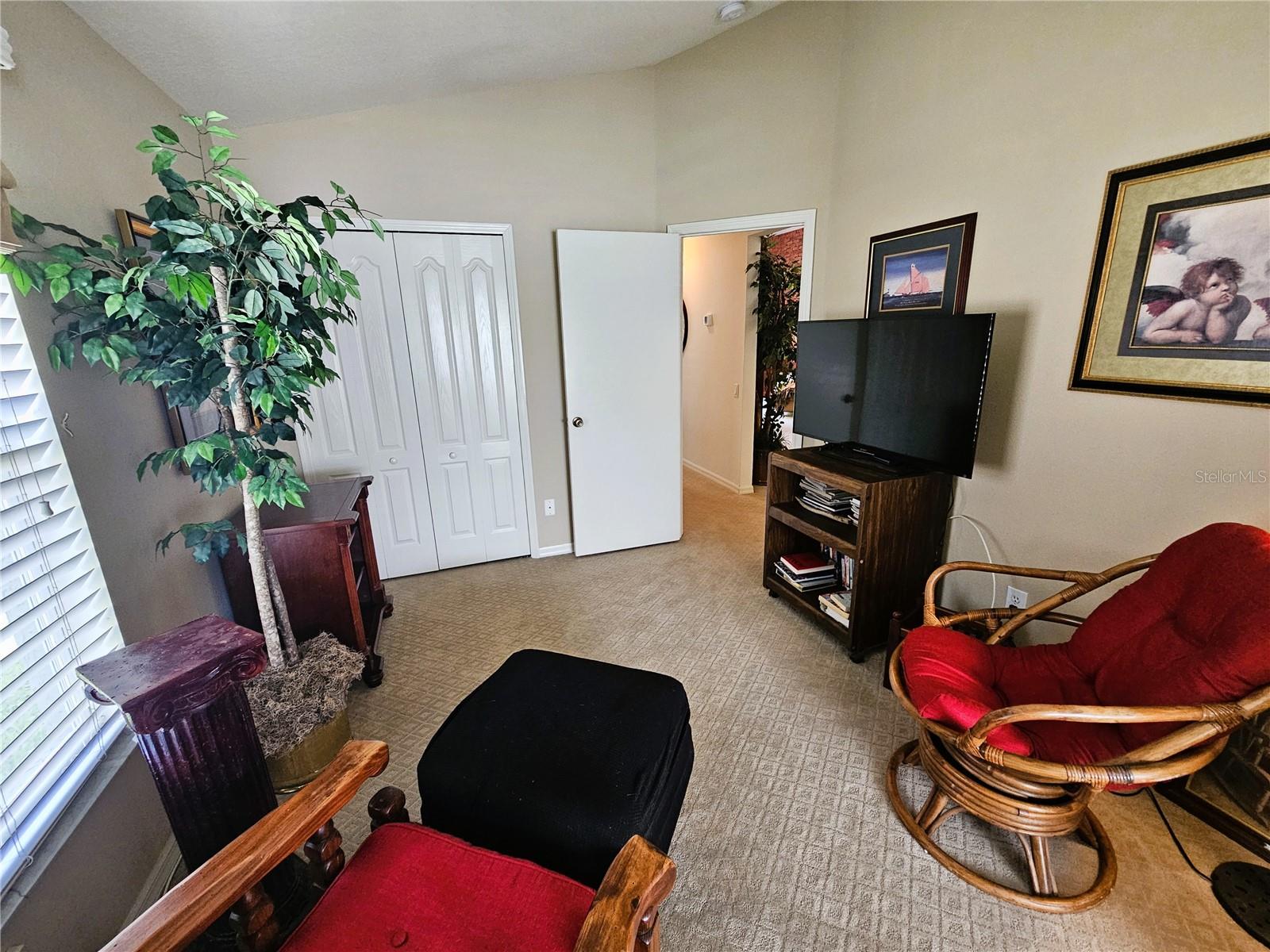 CALUSA TRACE UNIT IX PH II - Residential Lease