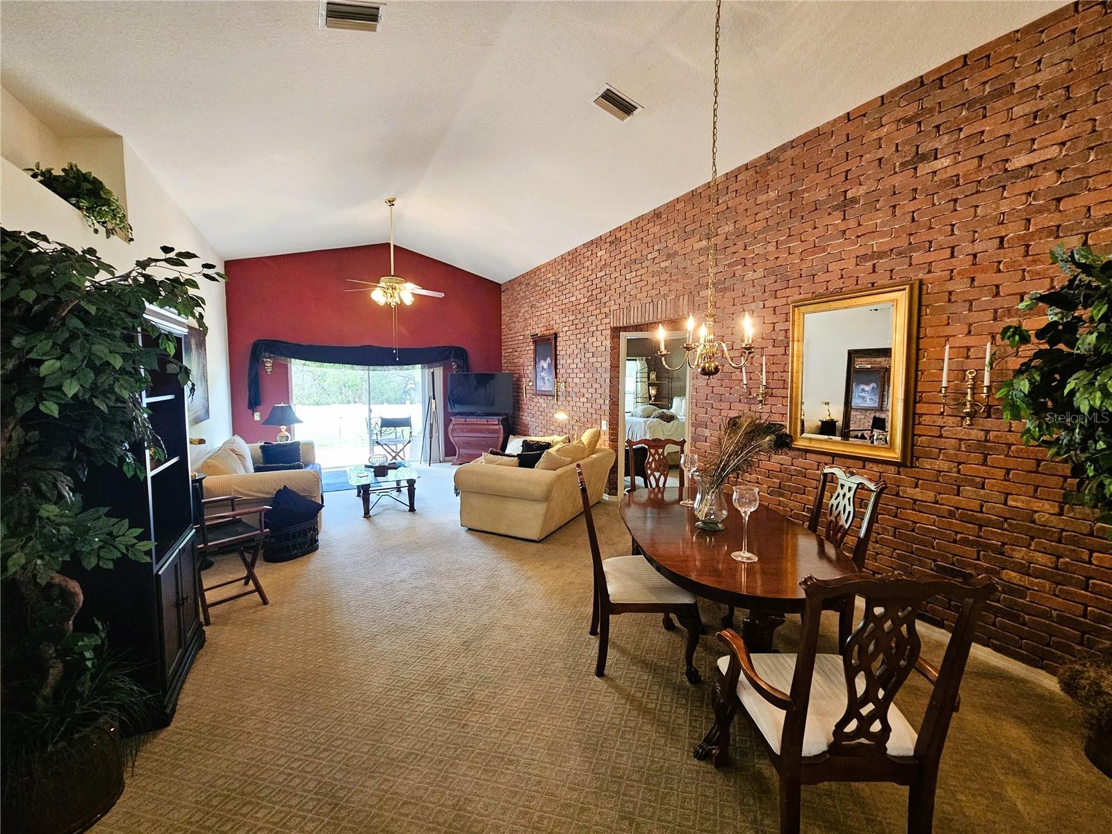 CALUSA TRACE UNIT IX PH II - Residential Lease