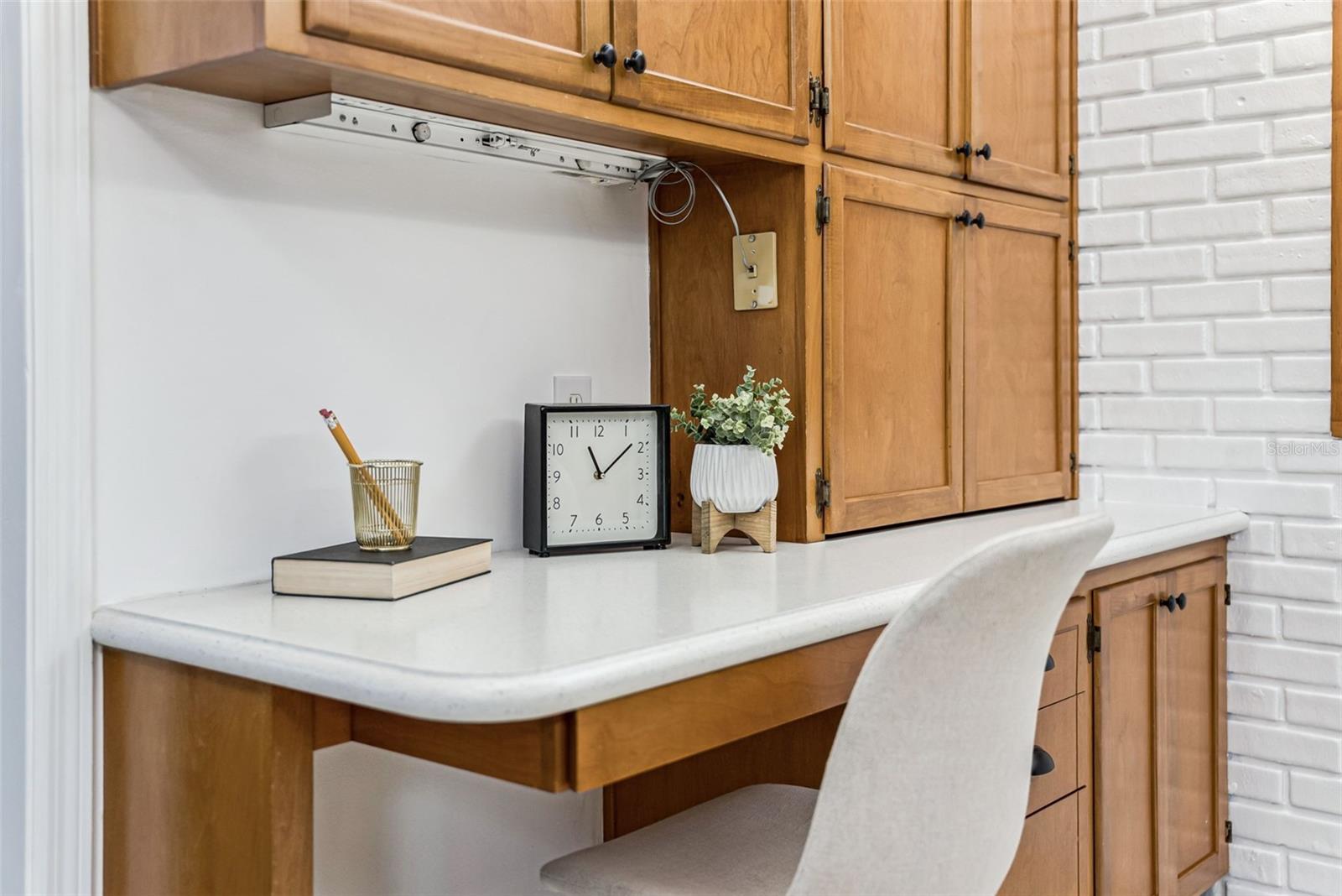 WILLIAMSBURG - Residential