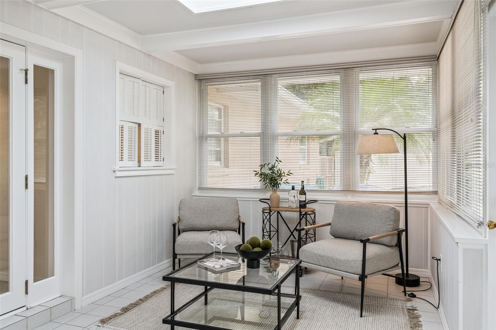 WILLIAMSBURG - Residential
