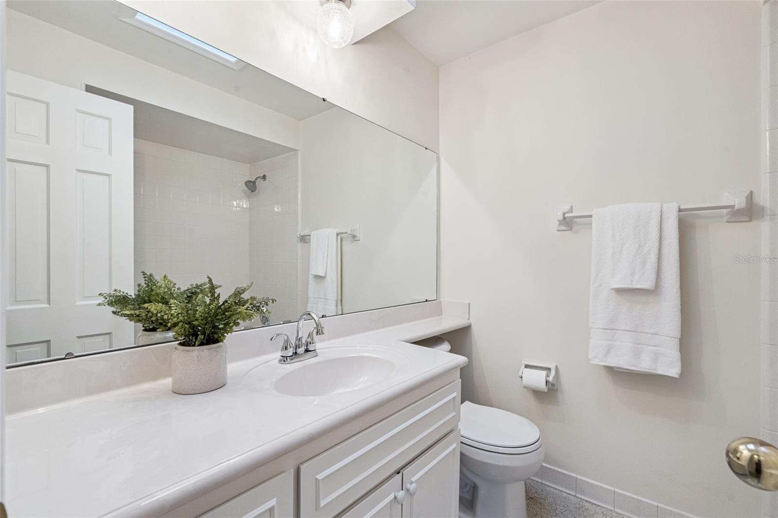 WILLIAMSBURG - Residential