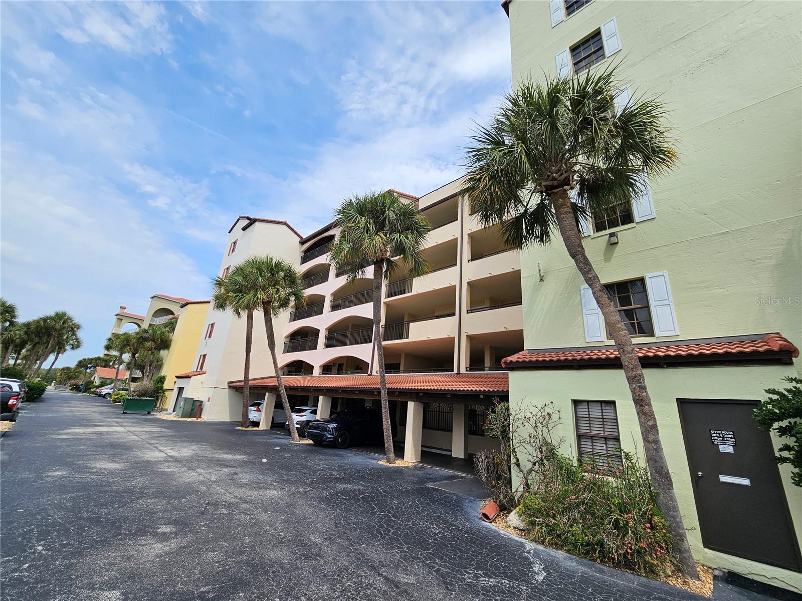 MARINA POINT PH 01 CONDO - Residential