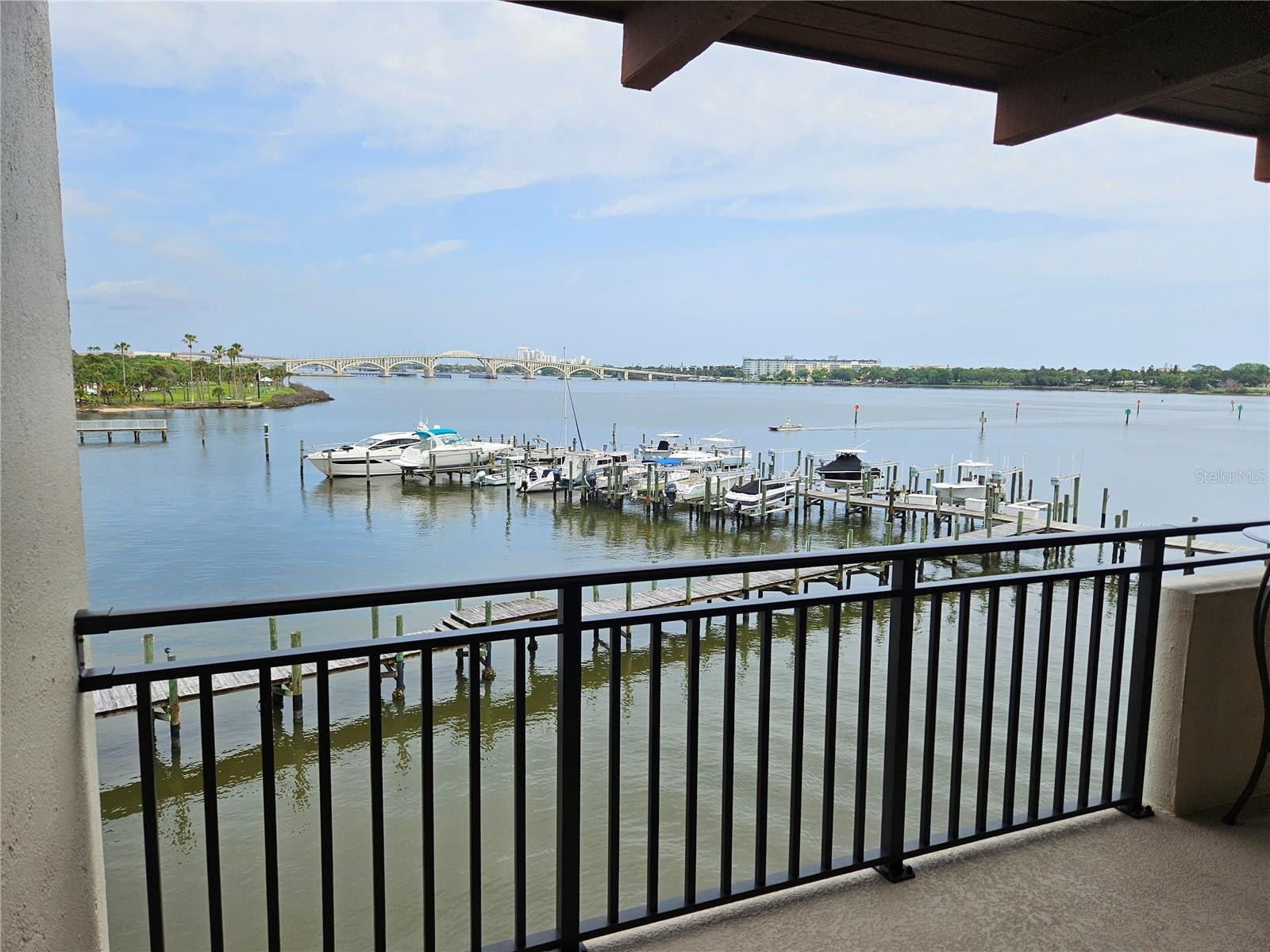 MARINA POINT PH 01 CONDO - Residential