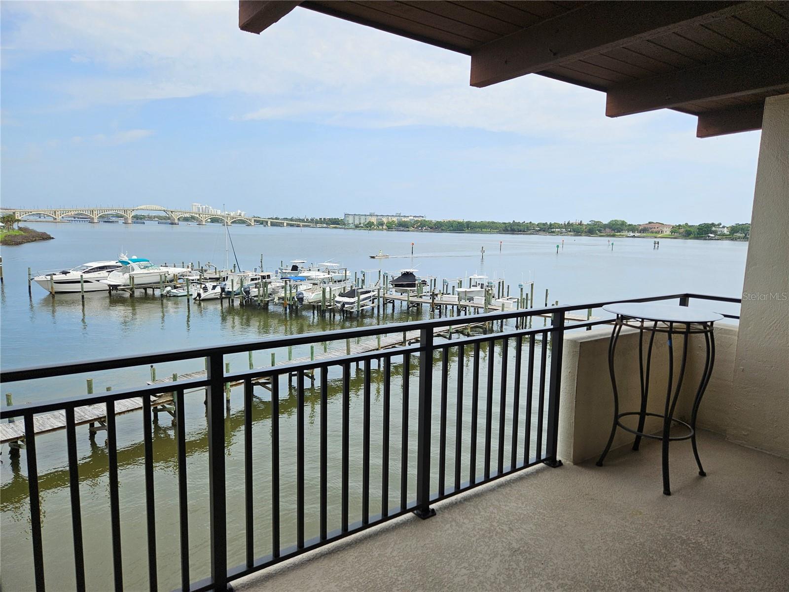 MARINA POINT PH 01 CONDO - Residential