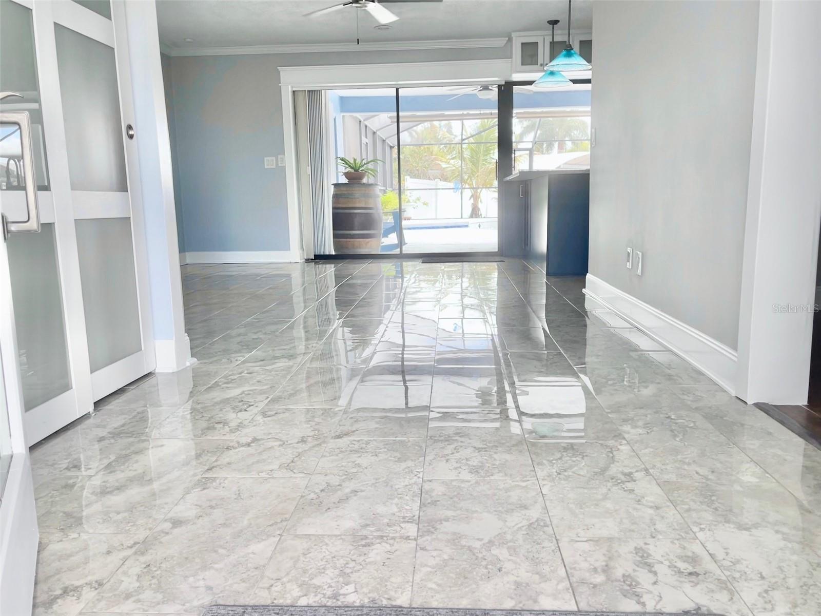 APOLLO BEACH UNIT 13PT PART 1 RESUBDIVISION - Residential