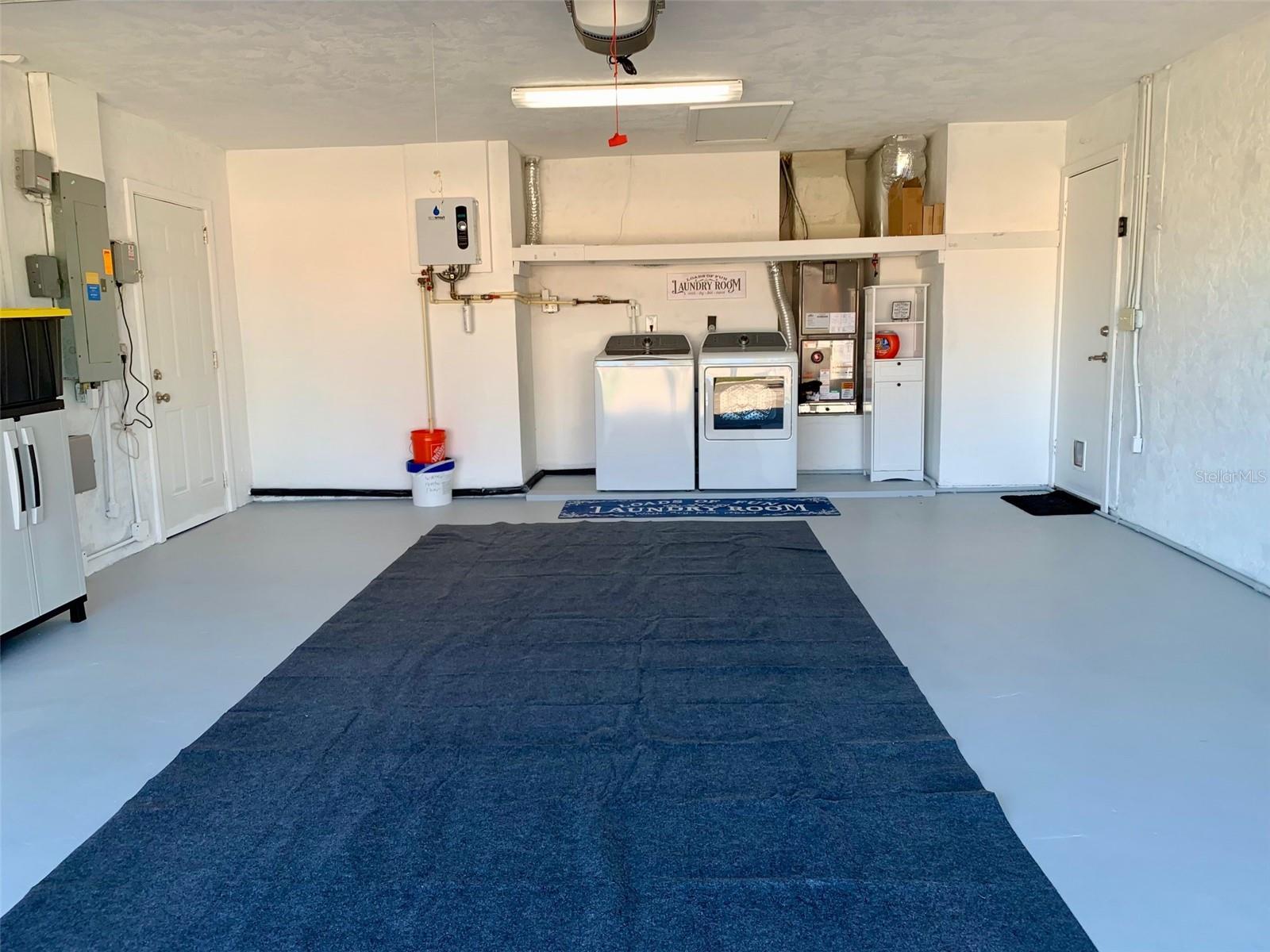 APOLLO BEACH UNIT 13PT PART 1 RESUBDIVISION - Residential