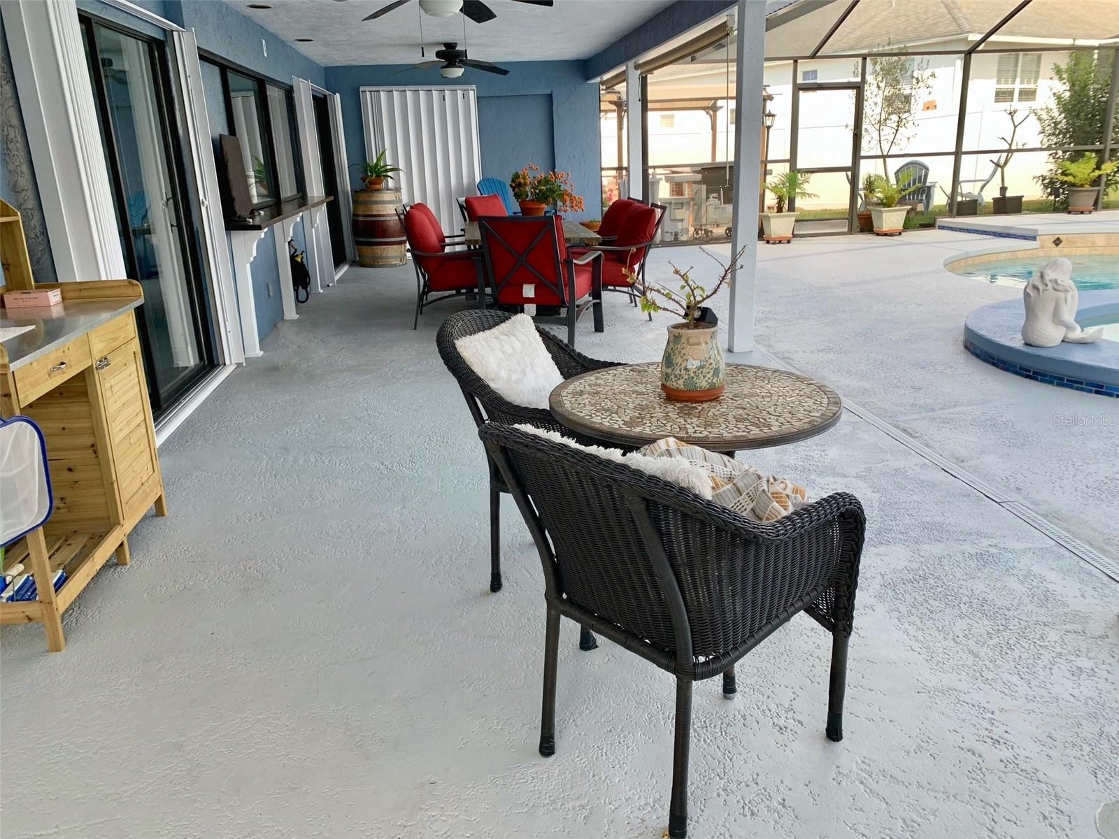 APOLLO BEACH UNIT 13PT PART 1 RESUBDIVISION - Residential