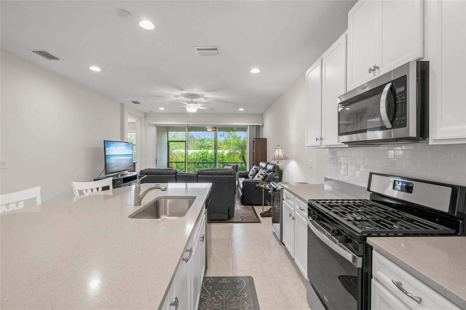SUNRISE PRESERVE - Residential Lease
