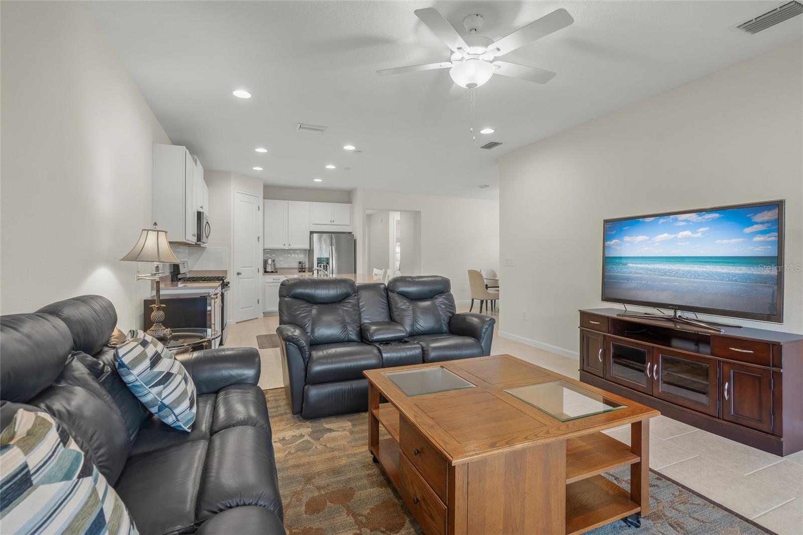 SUNRISE PRESERVE - Residential Lease
