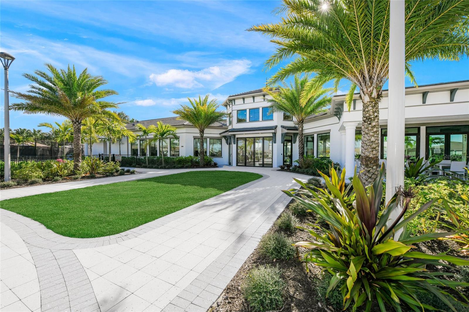 SUNRISE PRESERVE - Residential Lease