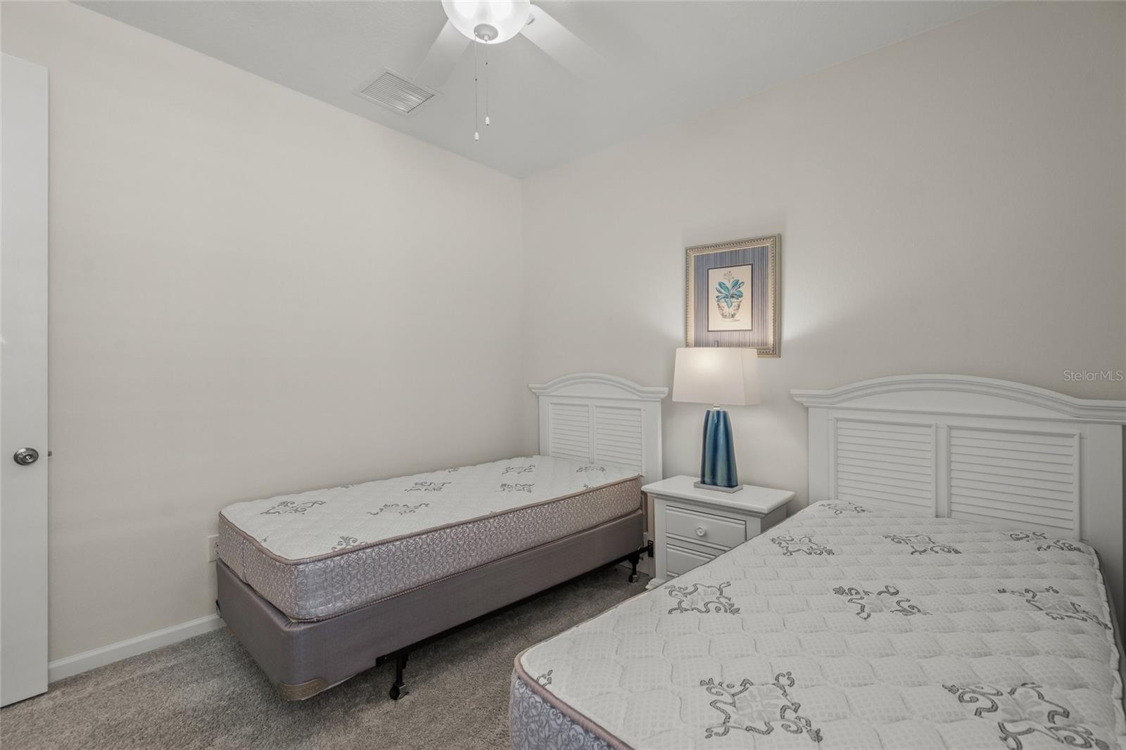 SUNRISE PRESERVE - Residential Lease