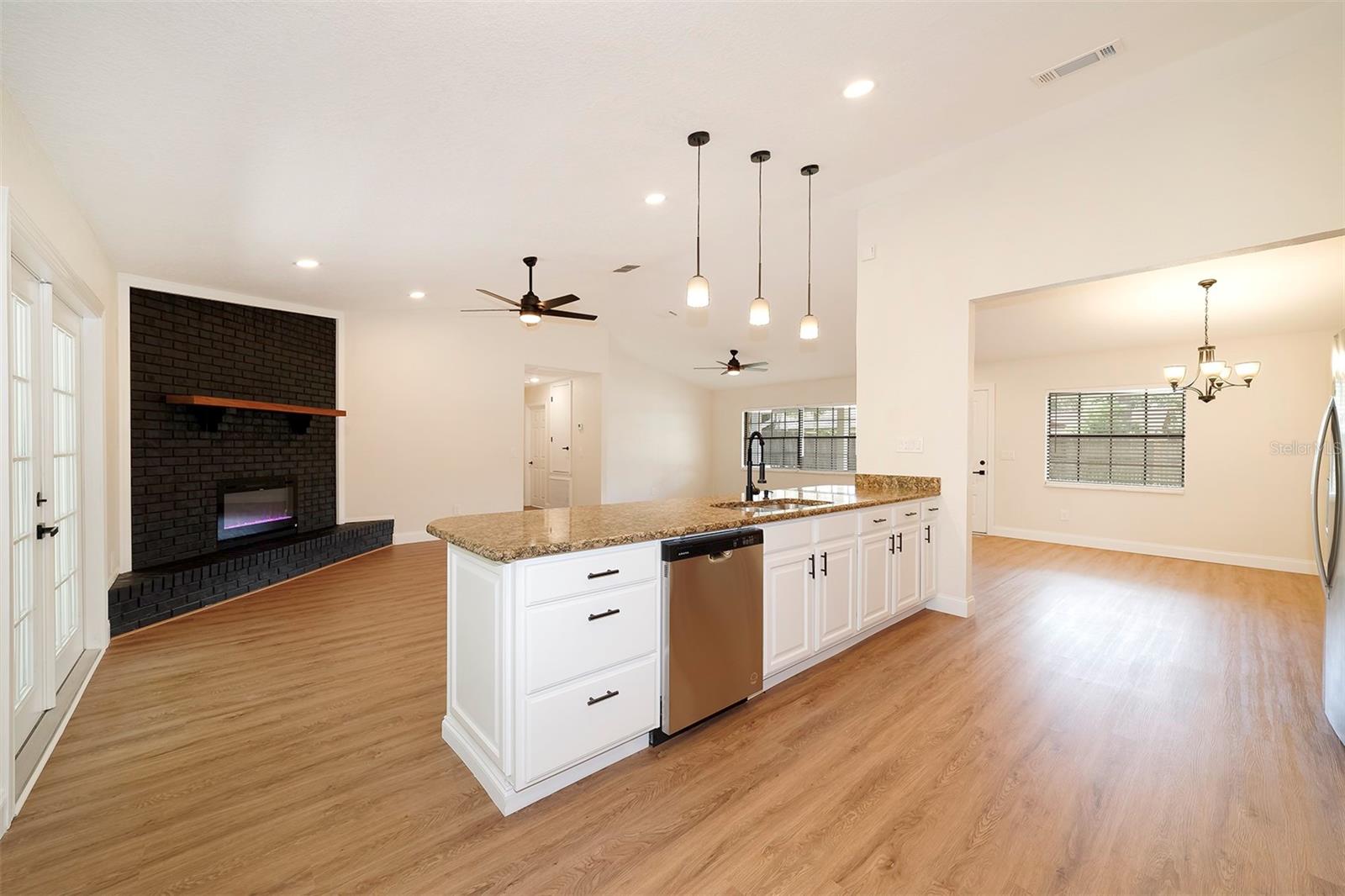 ALANDALE SUB - Residential