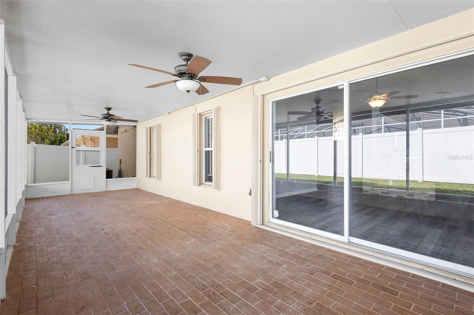 ALTAMONTE LANDING - Residential Lease