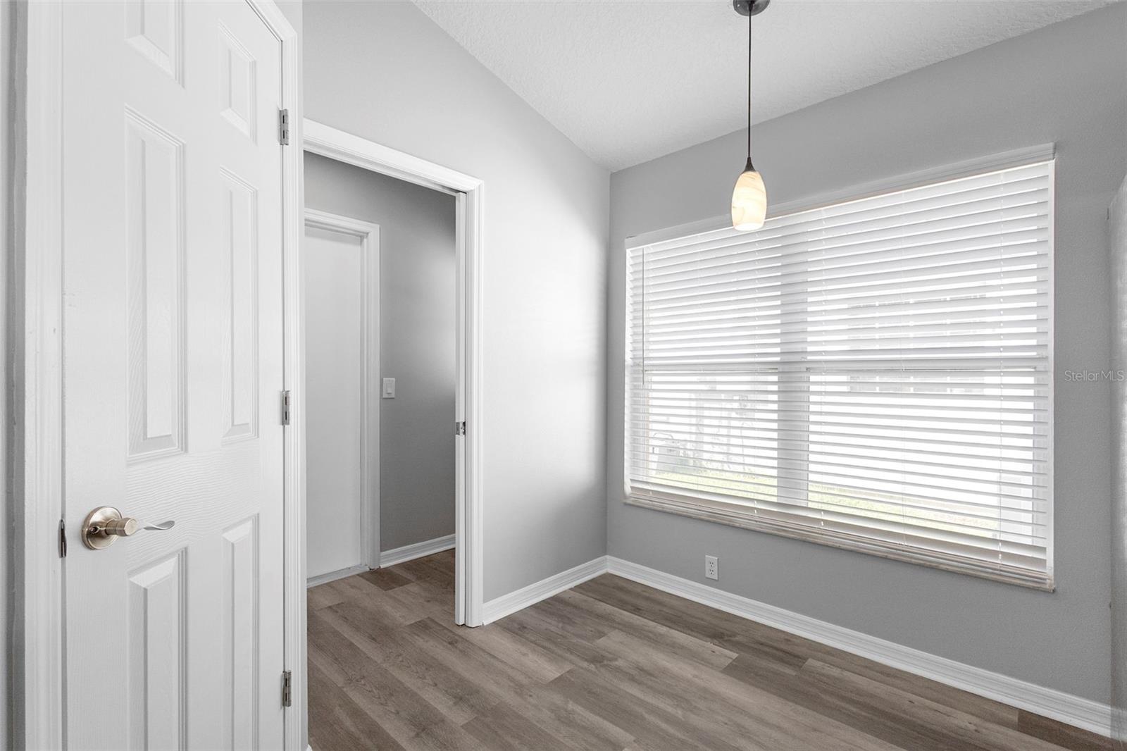 ALTAMONTE LANDING - Residential Lease