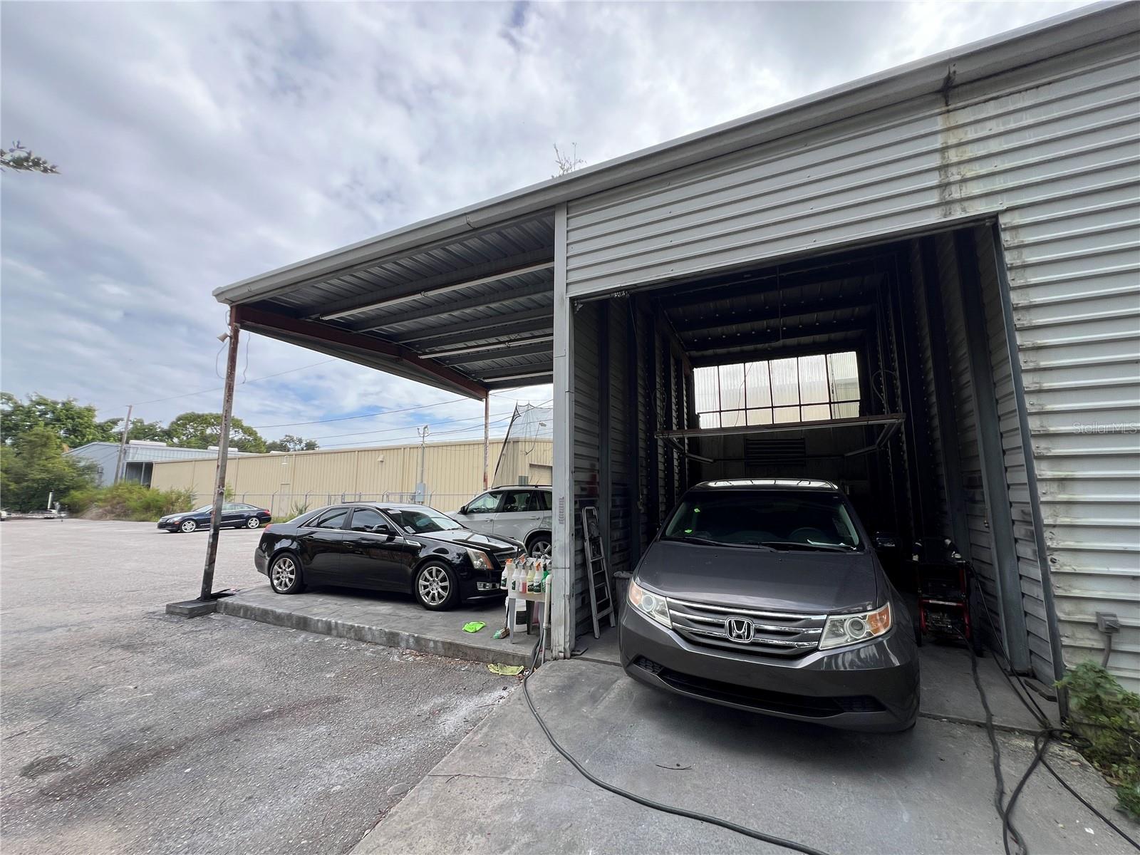 PINELLAS GROVES - Commercial Sale