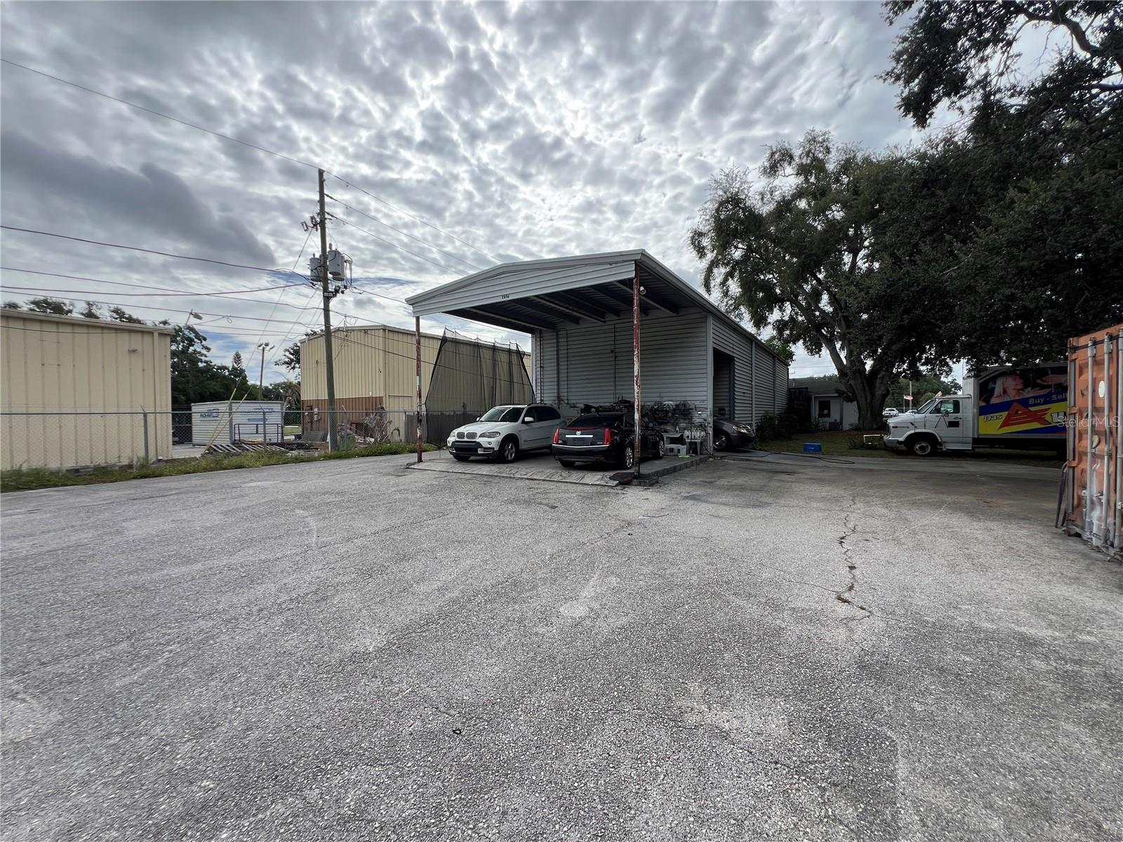 PINELLAS GROVES - Commercial Sale