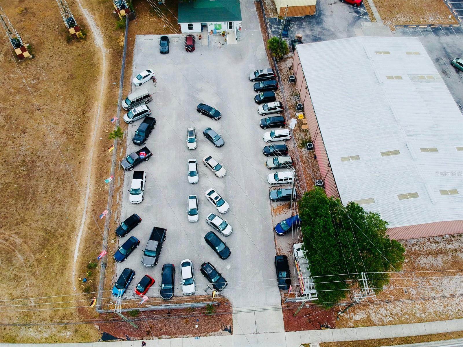PINELLAS GROVES - Commercial Sale