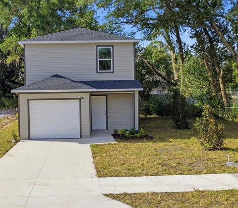 Photo of 530 Palmetto Street, Eustis, FL 32726 (MLS # O6453719)