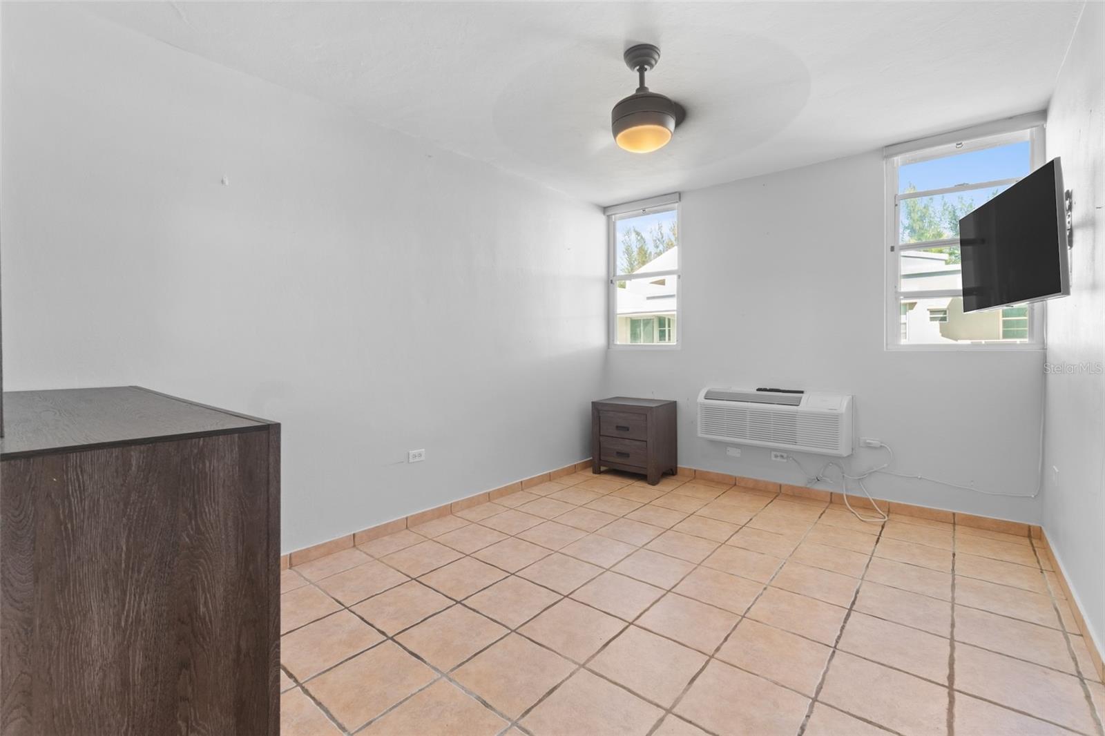 OCEAN POINT - Residential