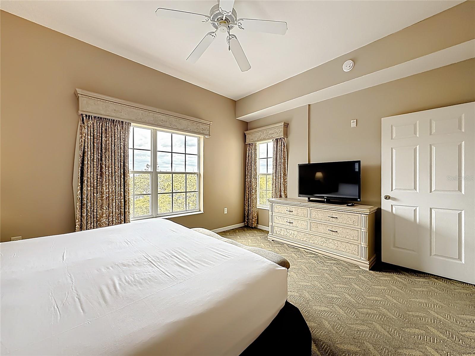 WORLDQUEST RESORT CONDO - Residential