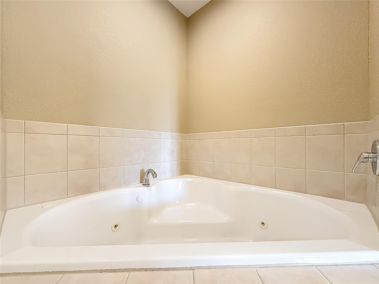 WORLDQUEST RESORT CONDO - Residential