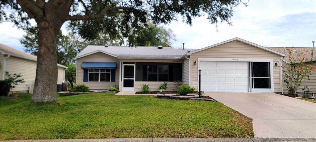Photo of 16902 SE 96th Chapelwood Circle, The Villages, FL 32162 (MLS # G5106734)