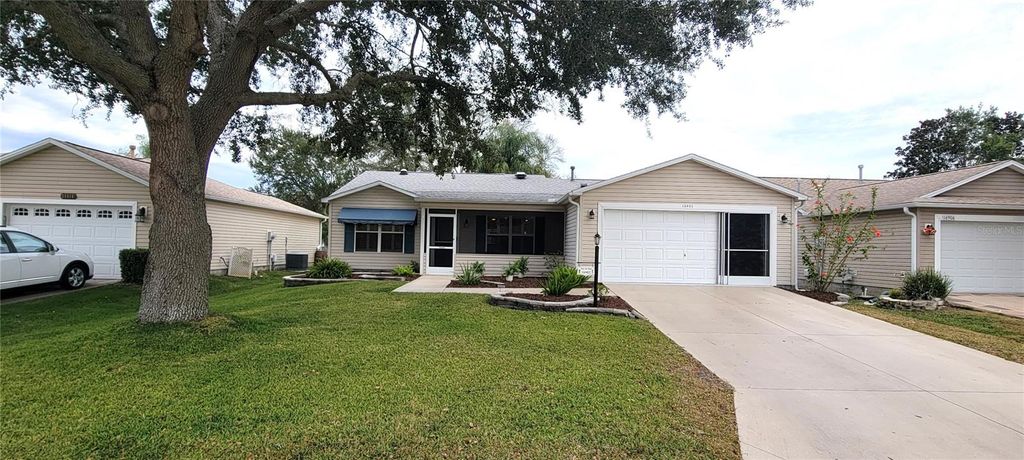 Photo of 16902 SE 96th Chapelwood Circle, The Villages, FL 32162 (MLS # G5106734)