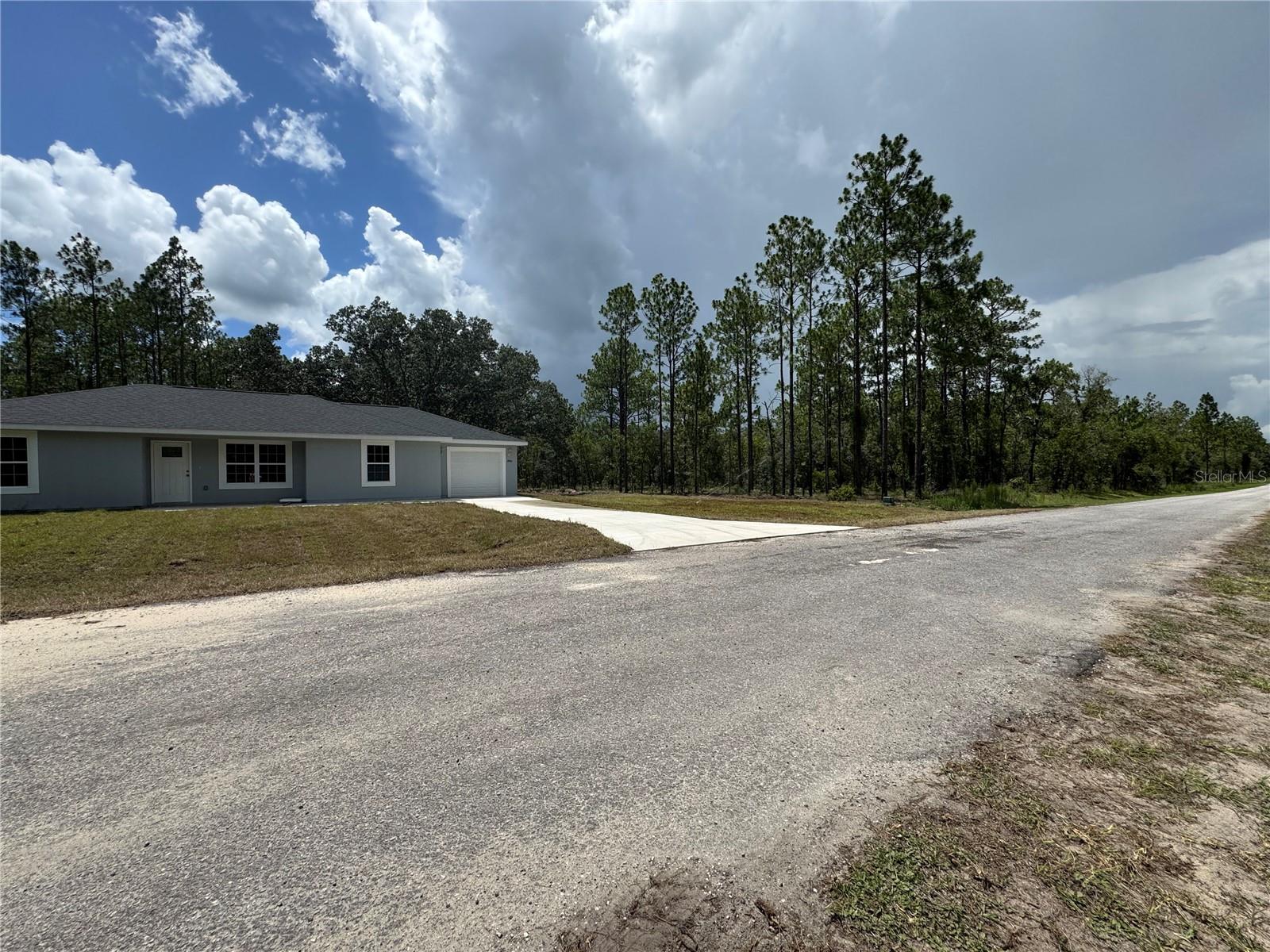 2904 NW HOLLY ROAD