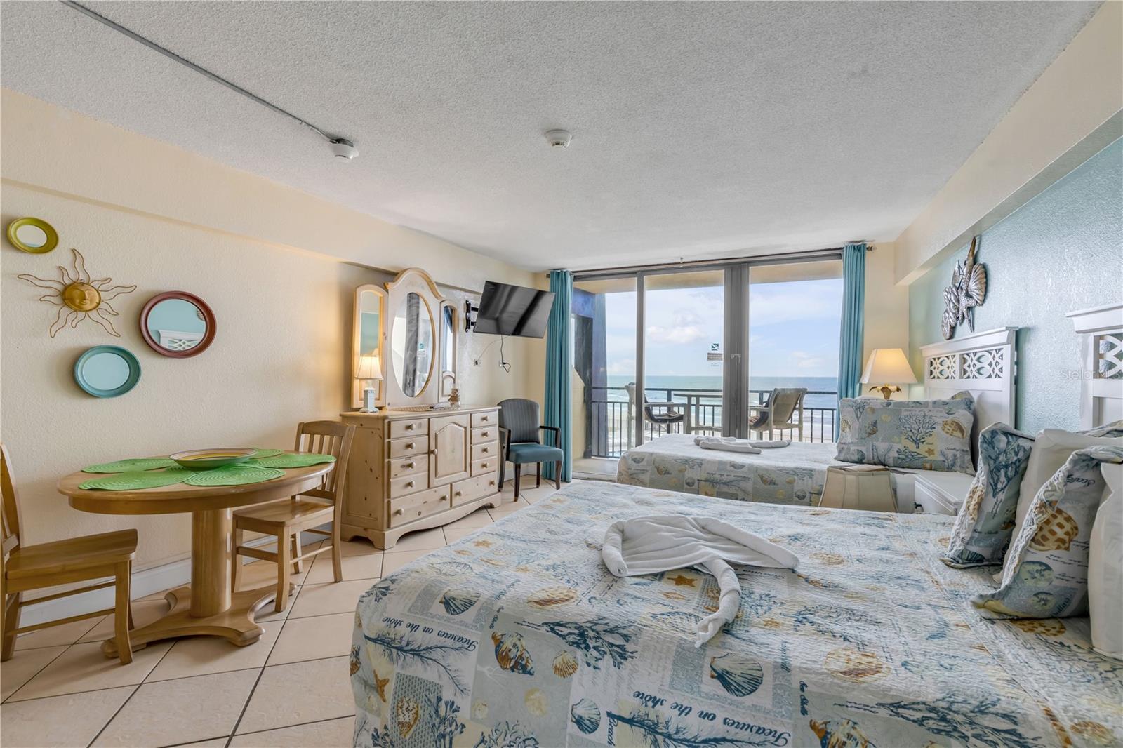 HAWAIIAN INN BEACH RESIDENCE - Residential