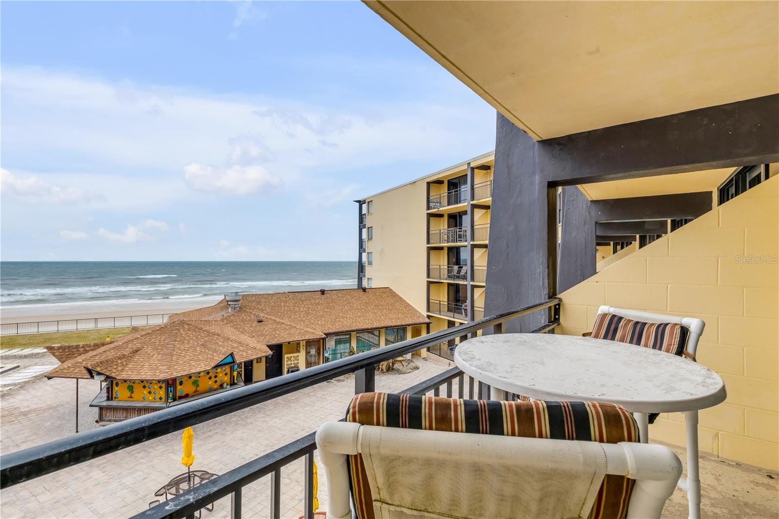 HAWAIIAN INN BEACH RESIDENCE - Residential