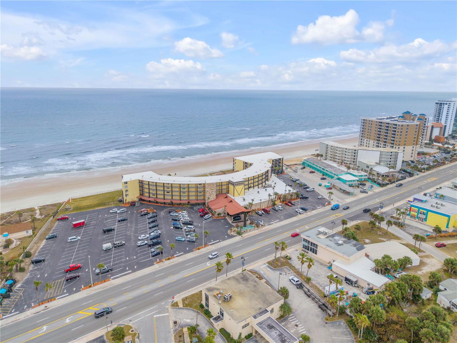 HAWAIIAN INN BEACH RESIDENCE - Residential