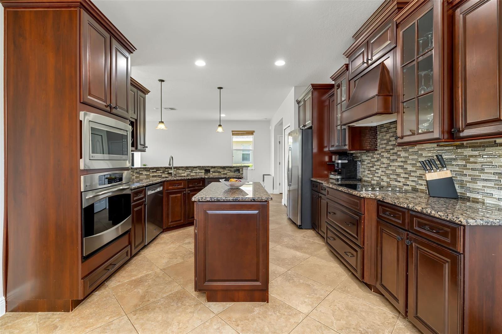 PALMER OAKS ESTATES - Residential