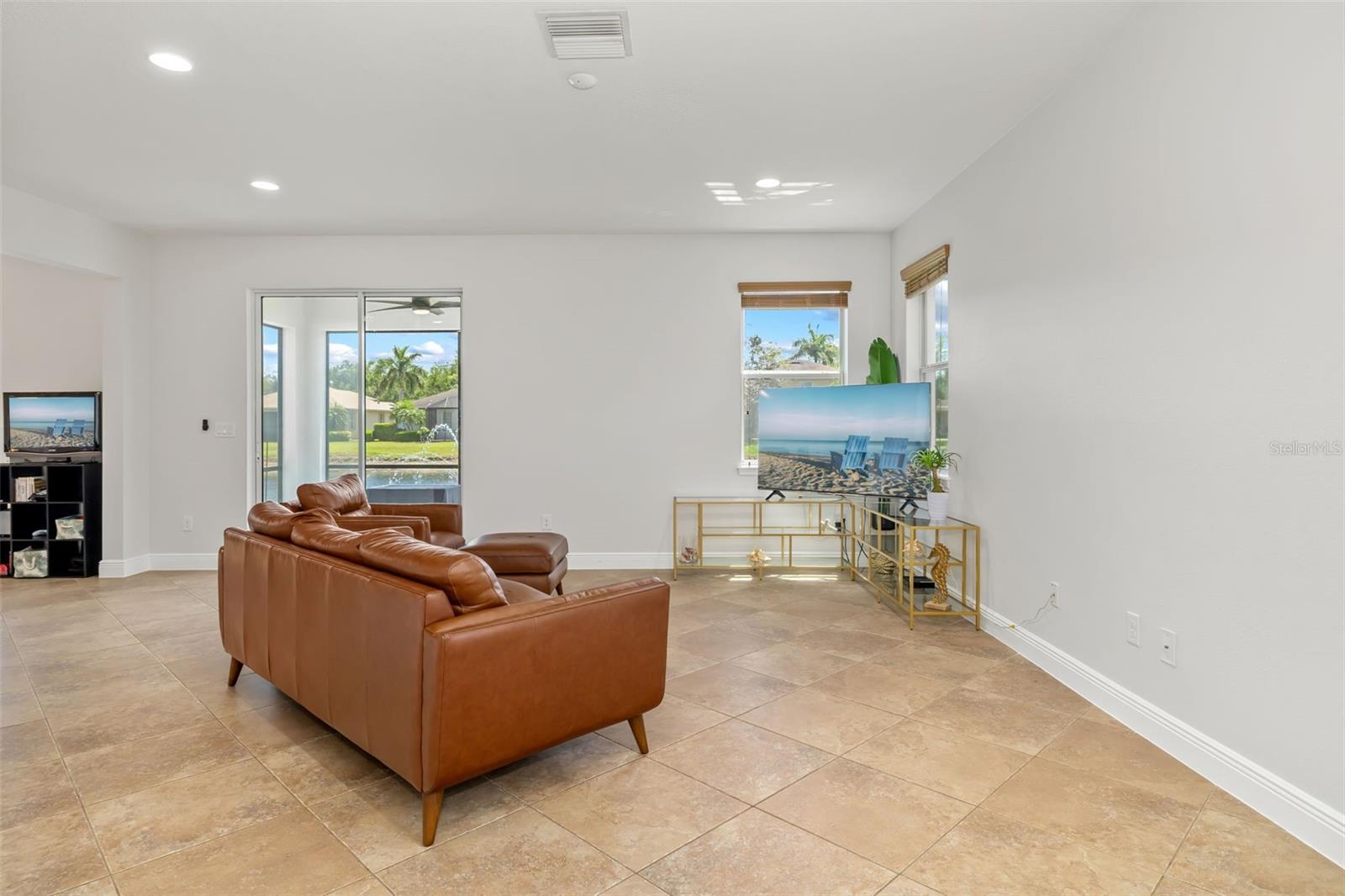 PALMER OAKS ESTATES - Residential