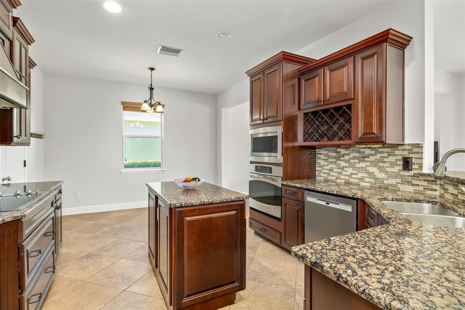 PALMER OAKS ESTATES - Residential