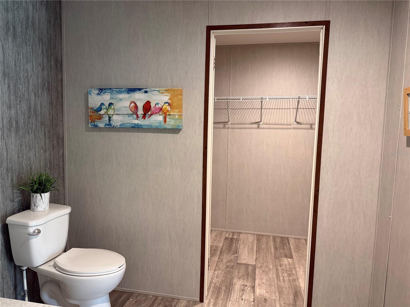 HOLIDAY HEIGHTS UNIT 02 - Residential