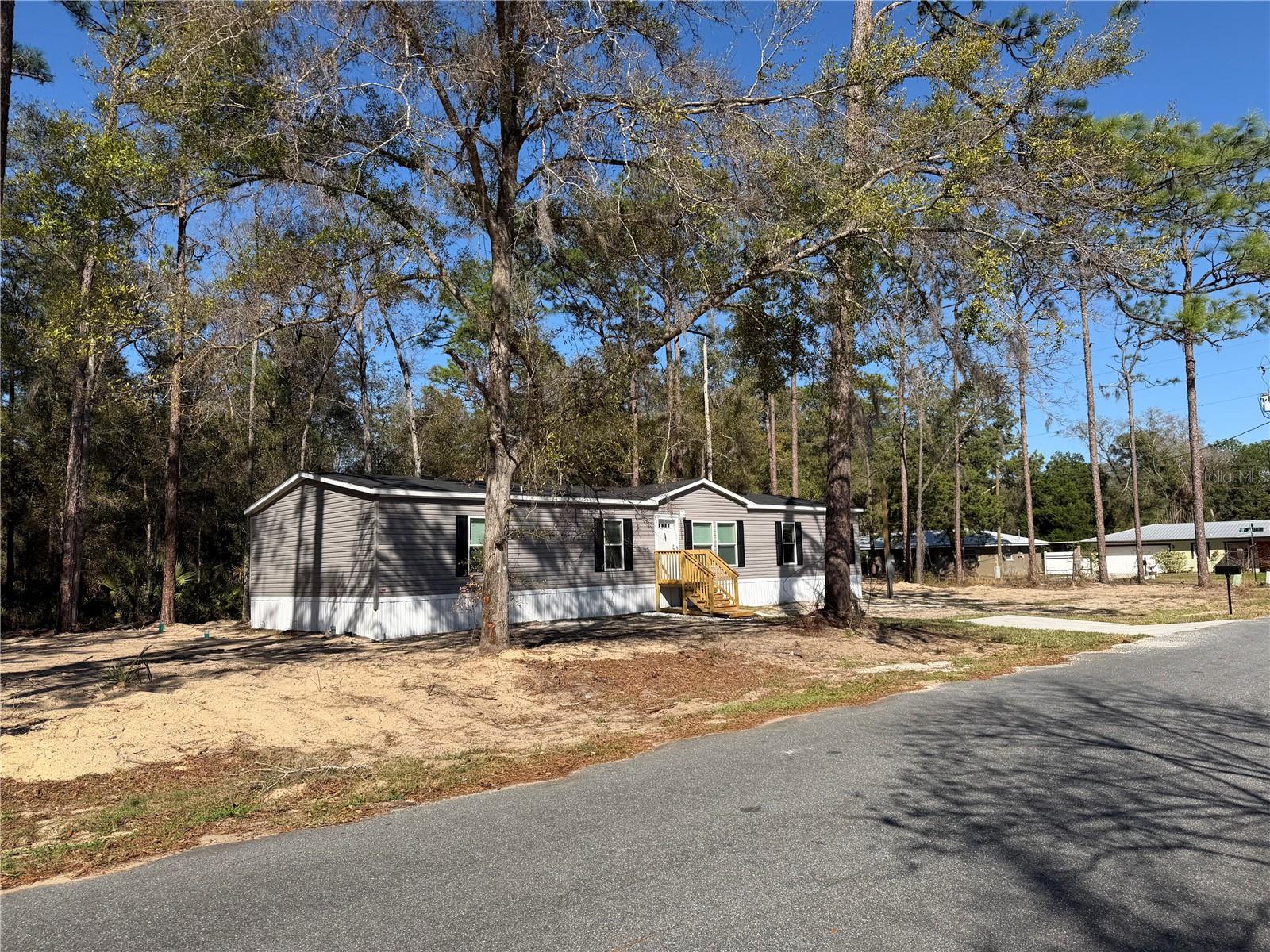 HOLIDAY HEIGHTS UNIT 02 - Residential