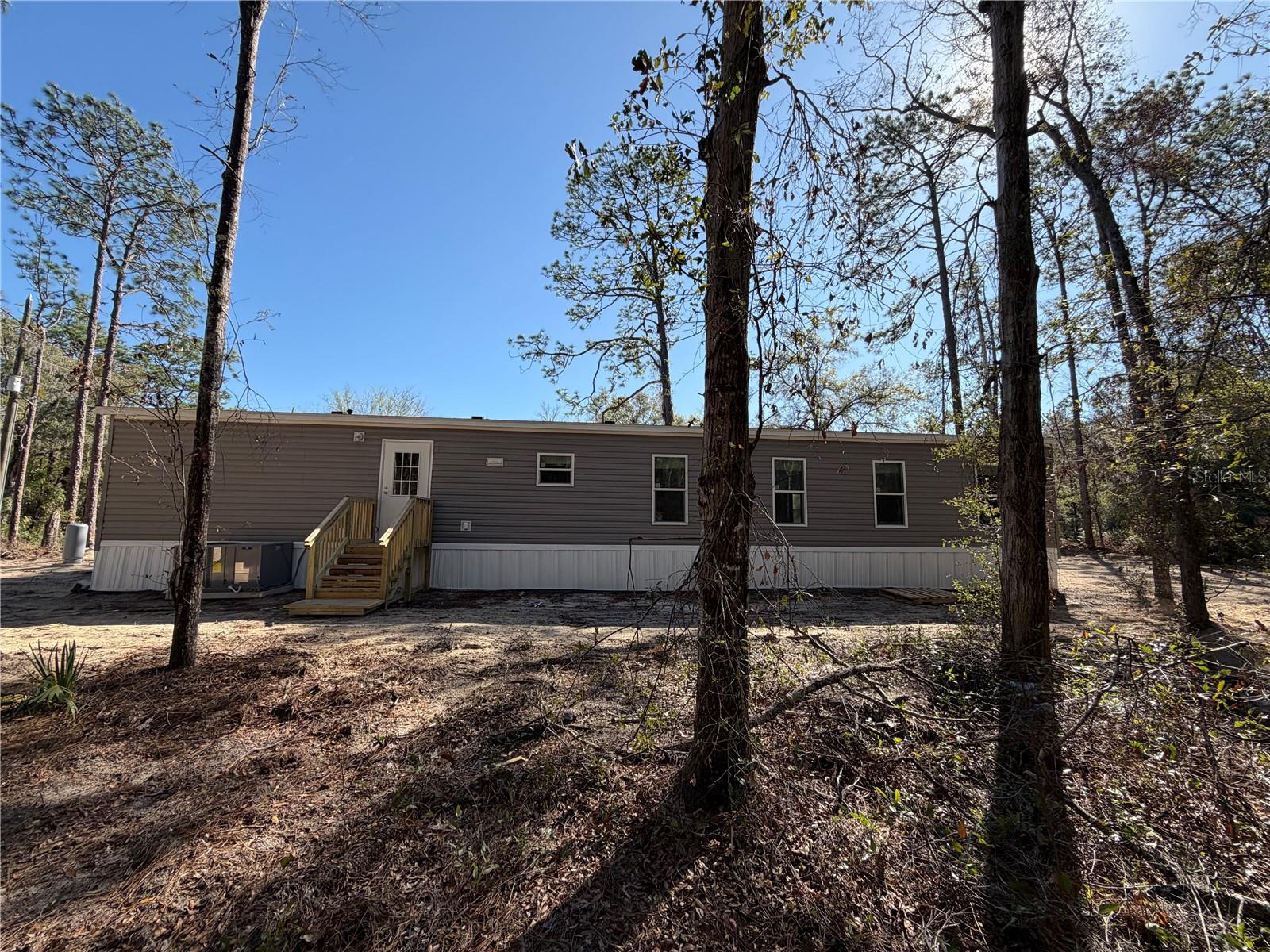 HOLIDAY HEIGHTS UNIT 02 - Residential