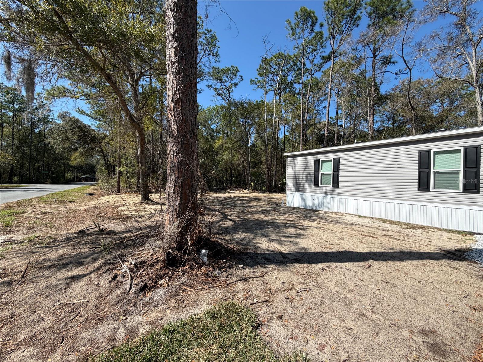 HOLIDAY HEIGHTS UNIT 02 - Residential