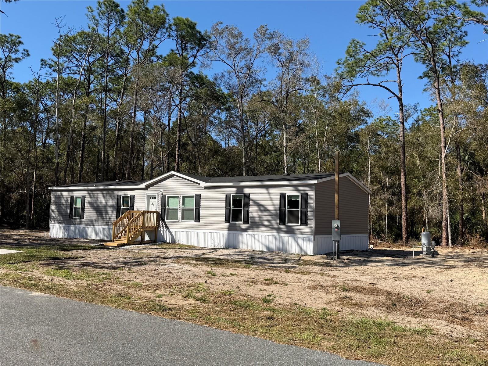 HOLIDAY HEIGHTS UNIT 02 - Residential