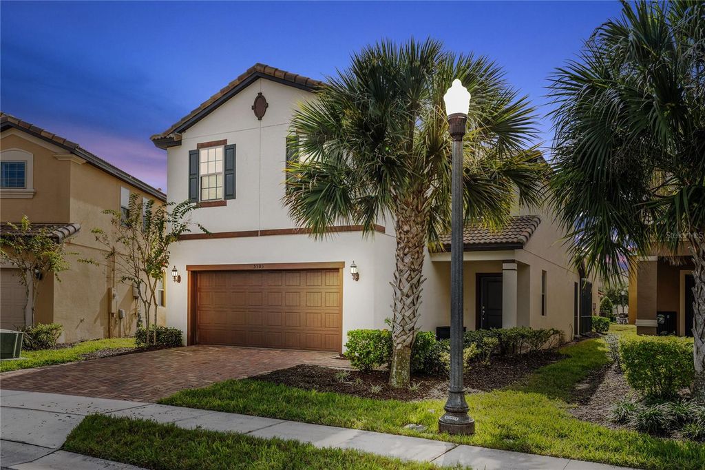 Photo of 5505 Misty Oak Circle, Davenport, FL 33837 (MLS # S5140112)