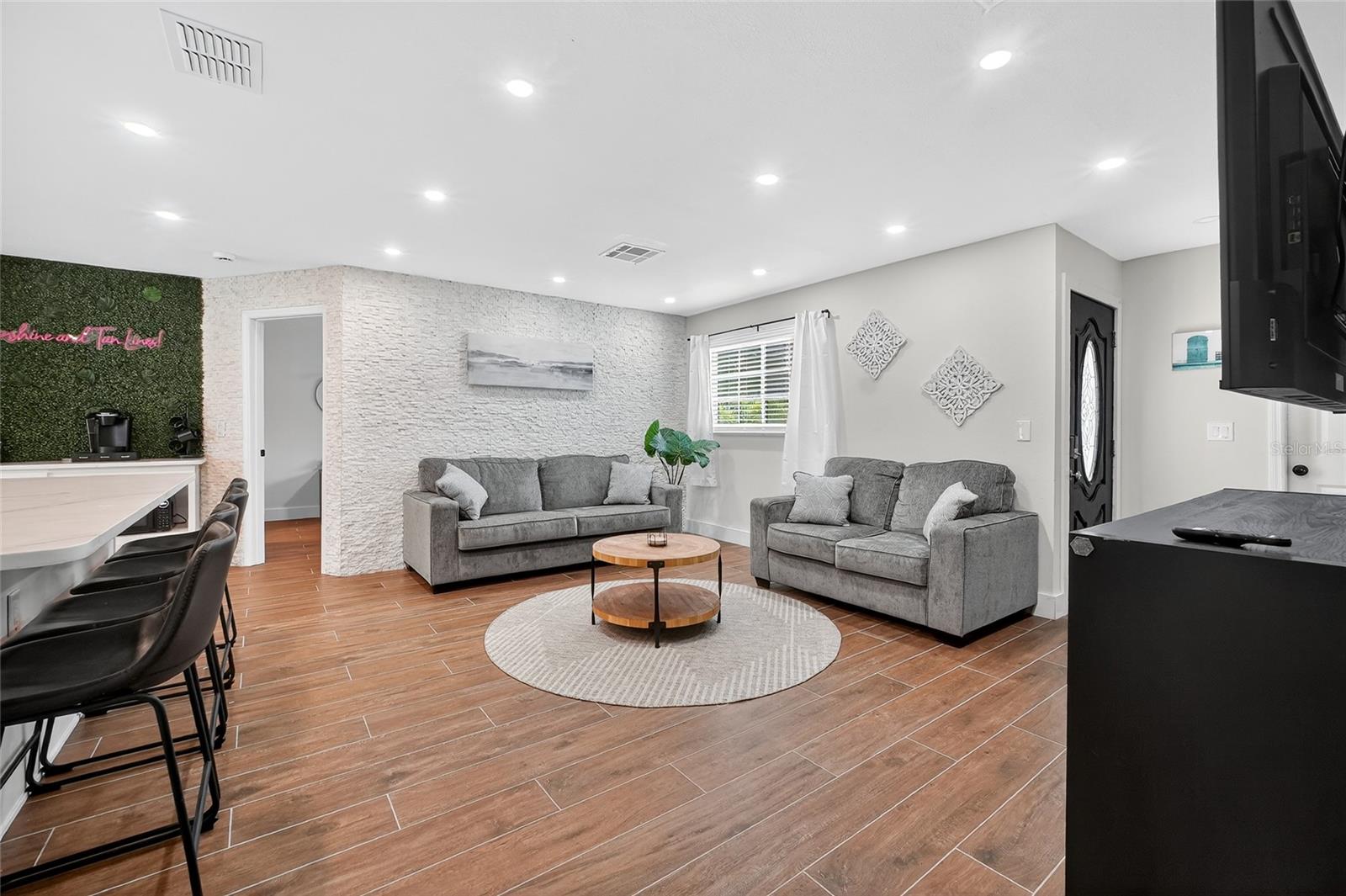MILL POND - Residential