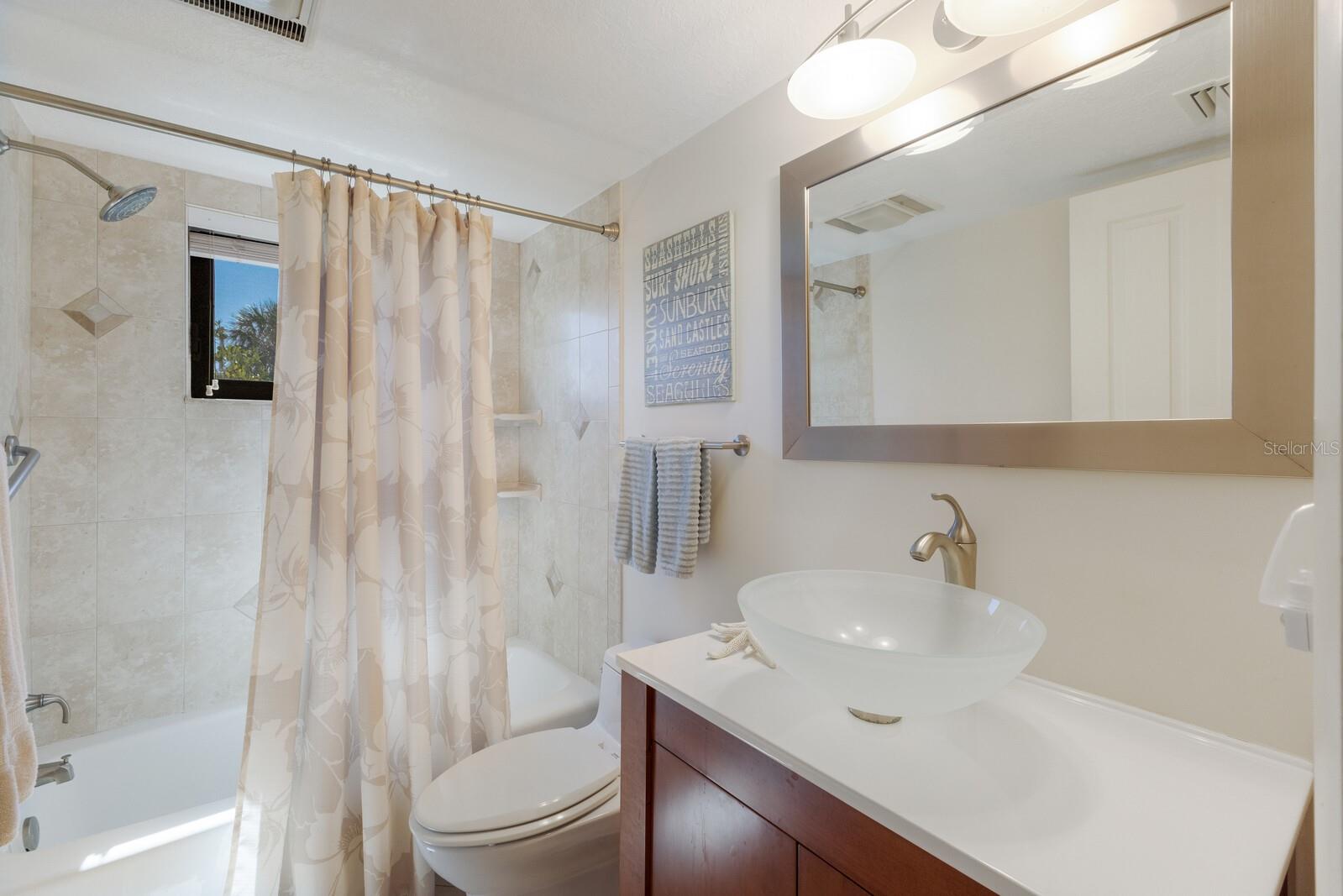 WEST WINDS OF HOLMES BEACH II - Residential
