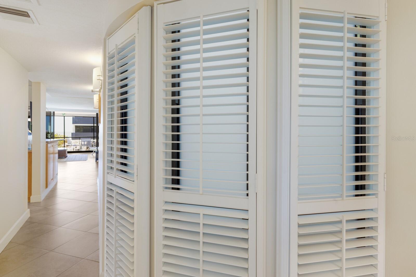 WEST WINDS OF HOLMES BEACH II - Residential