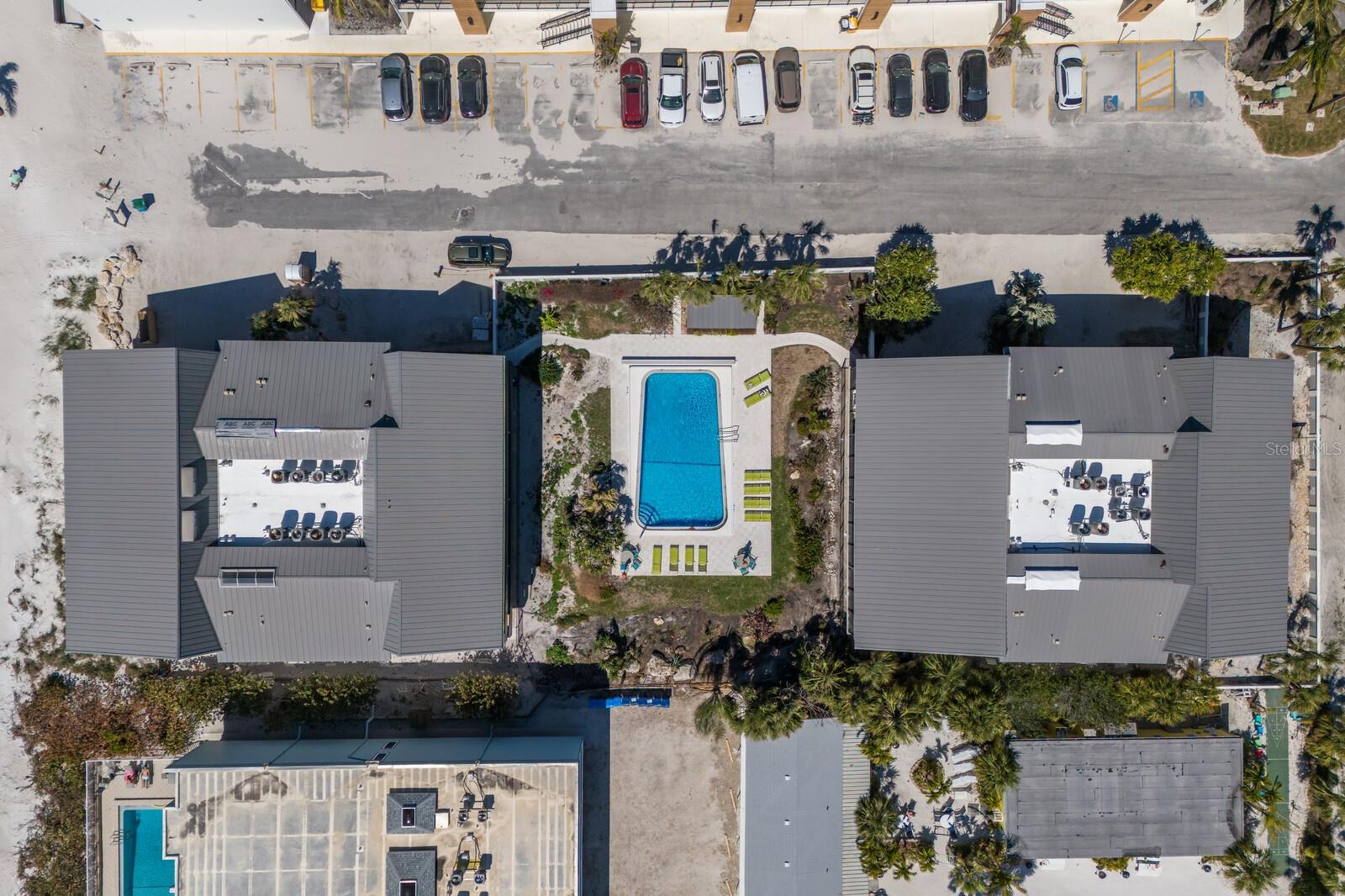 WEST WINDS OF HOLMES BEACH II - Residential