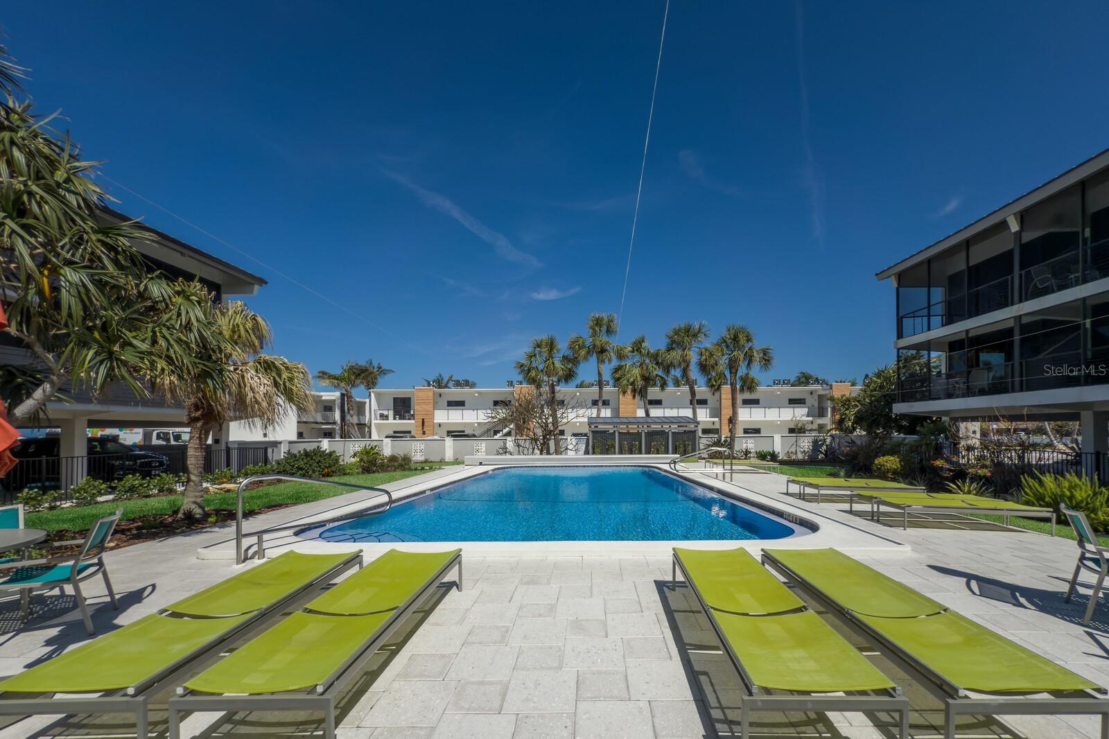 WEST WINDS OF HOLMES BEACH II - Residential