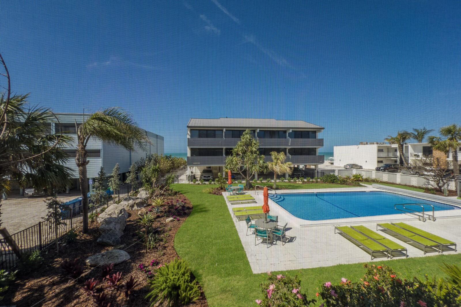 WEST WINDS OF HOLMES BEACH II - Residential