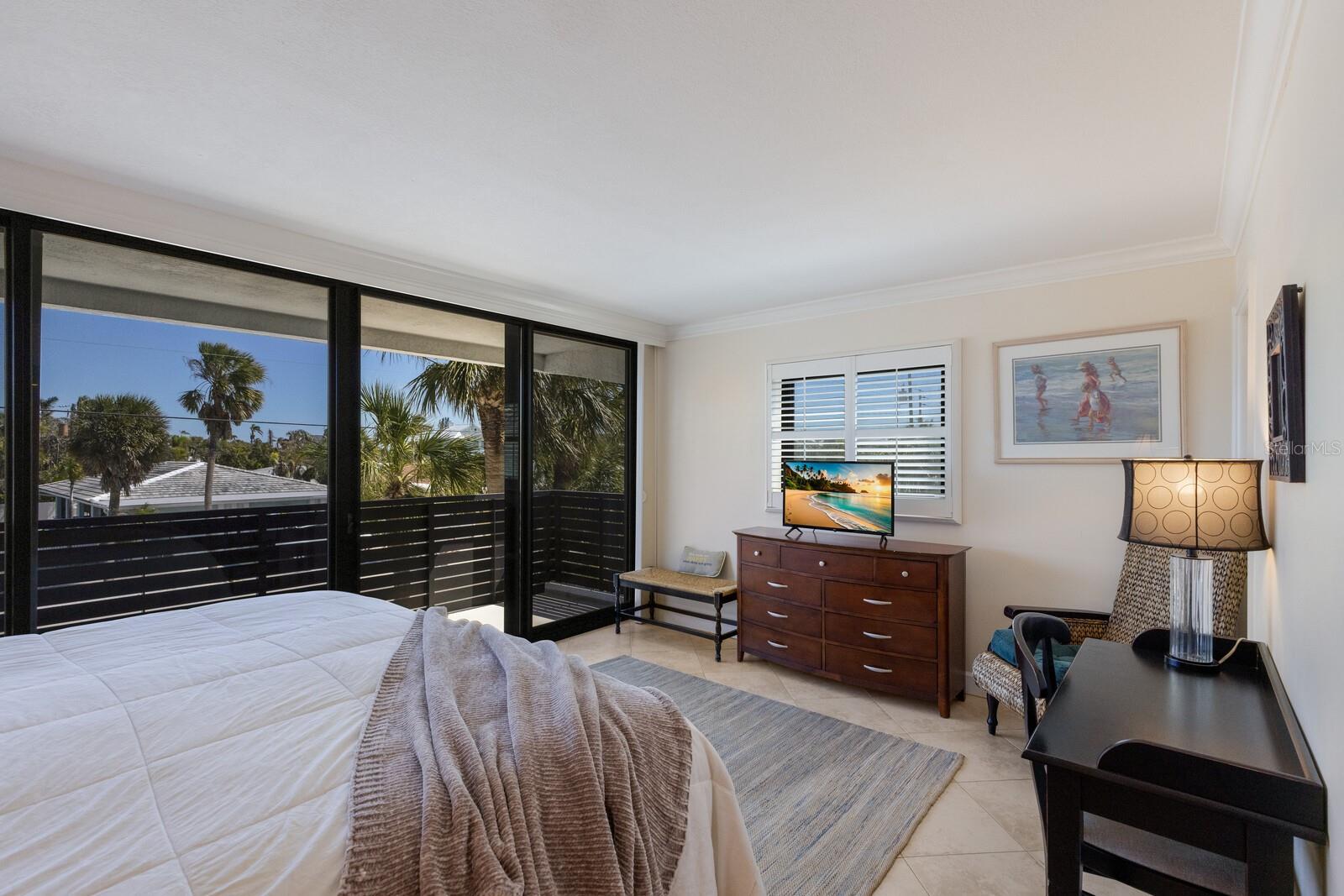 WEST WINDS OF HOLMES BEACH II - Residential