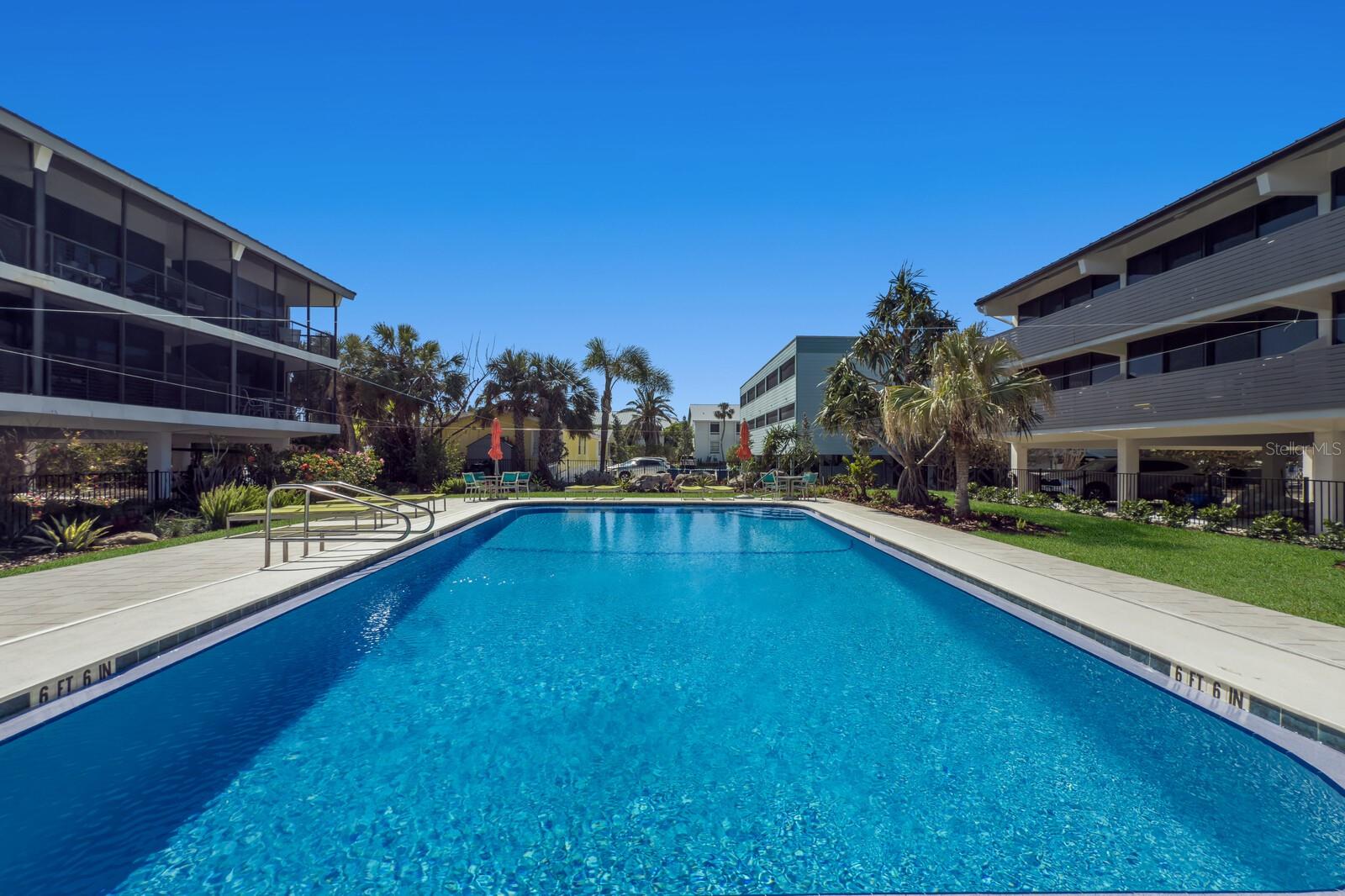 WEST WINDS OF HOLMES BEACH II - Residential