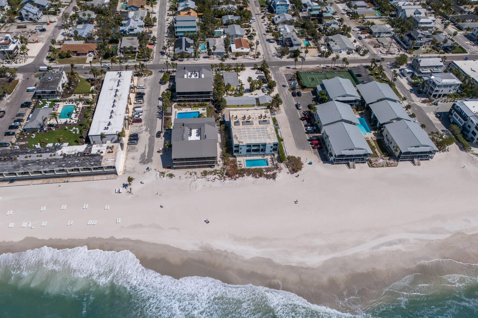WEST WINDS OF HOLMES BEACH II - Residential