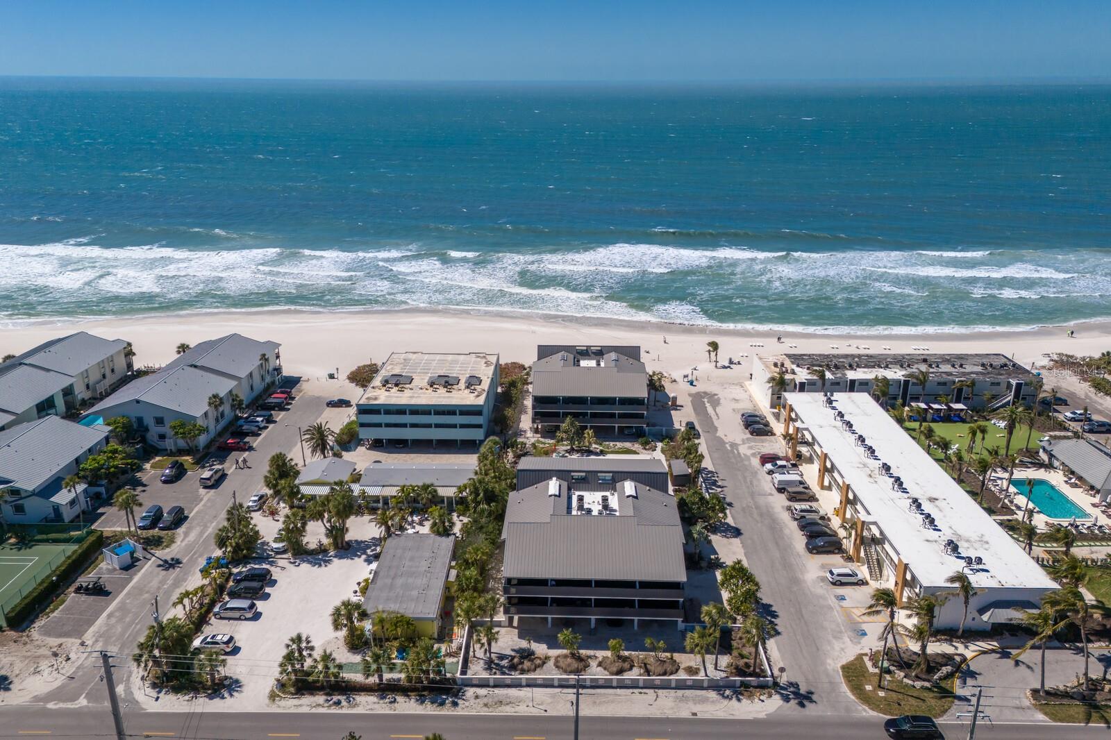 WEST WINDS OF HOLMES BEACH II - Residential
